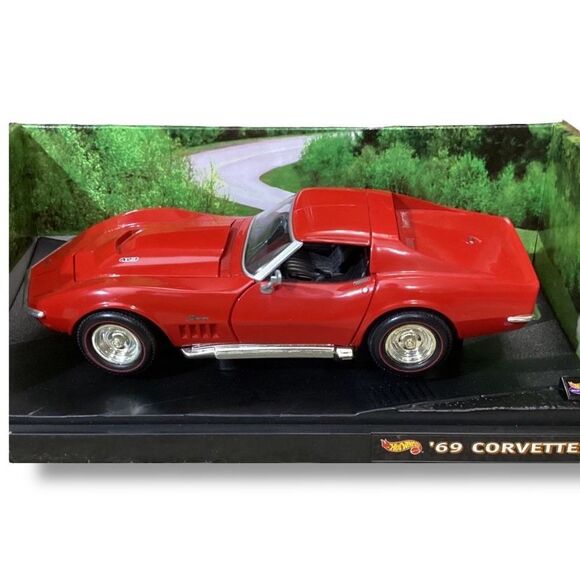 Hot Wheels Collectable 1969 Chevrolet Corvette 1:18 - Picture 7 of 9